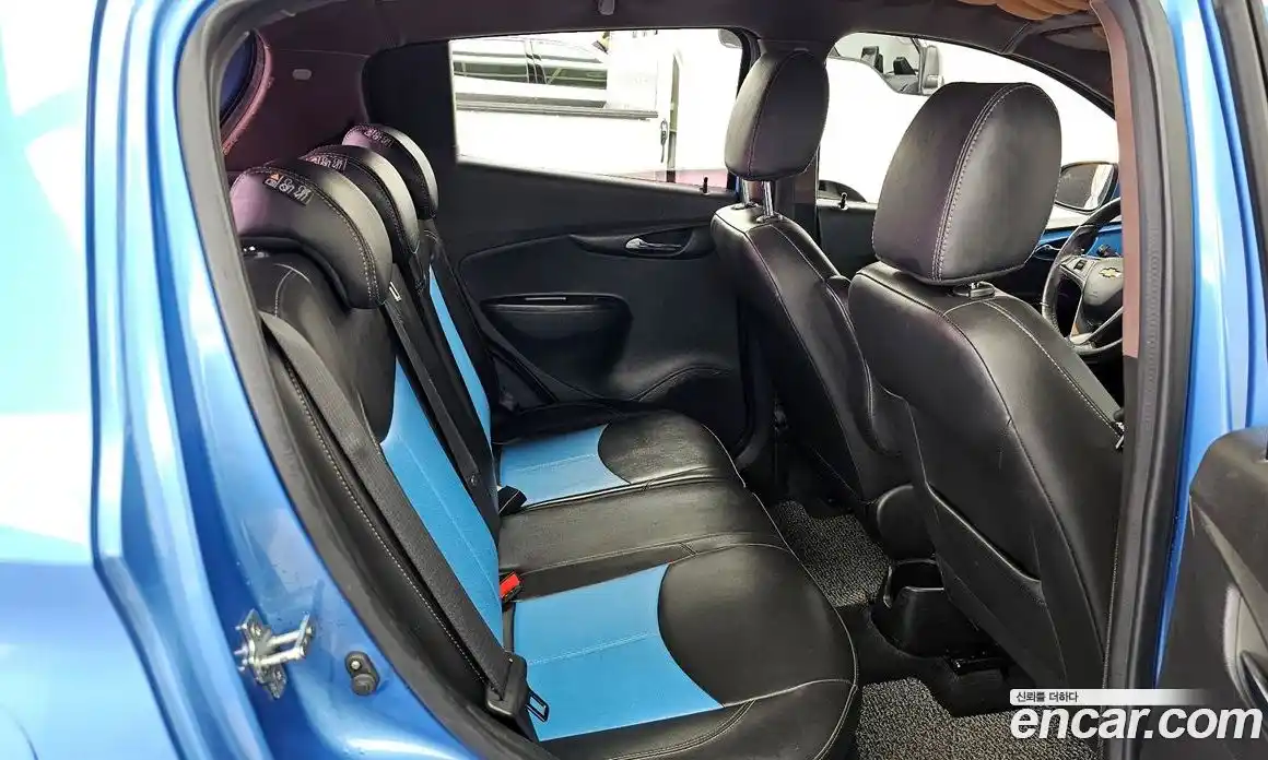 Chevrolet Spark 2016 1.0 Автомат в Москве № 1190220, фото 12