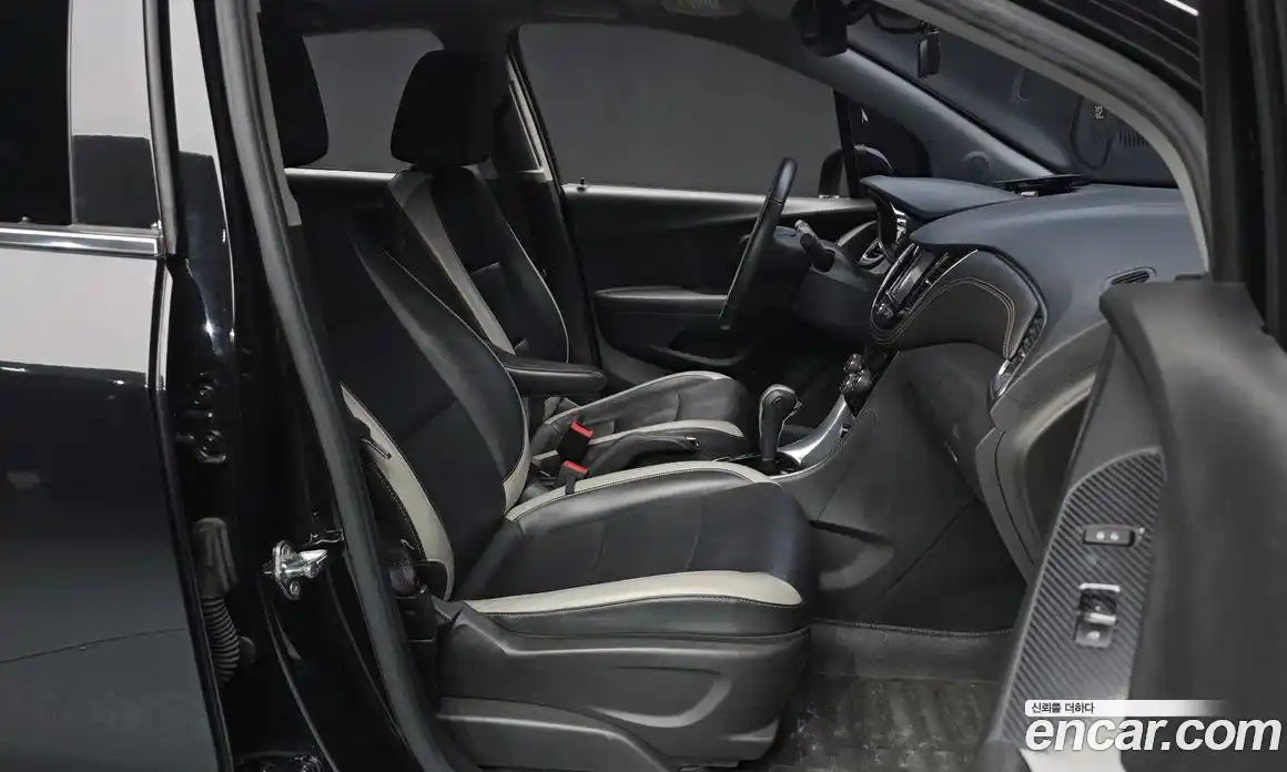 Chevrolet Trax 2017 1.4 Автомат в Москве № 1190245, фото 11