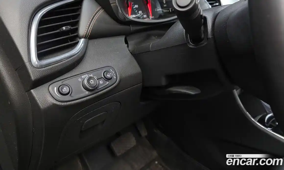 Chevrolet Trax 2017 1.4 Автомат в Москве № 1190245, фото 17