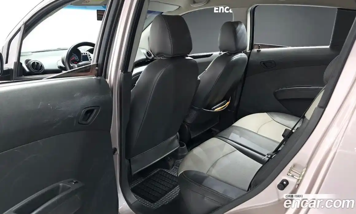 Chevrolet Spark 2012 1.0 Автомат в Москве № 1190246, фото 14