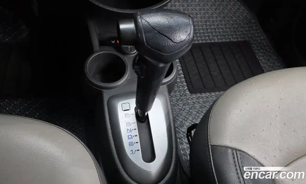 Chevrolet Spark 2012 1.0 Автомат в Москве № 1190246, фото 9