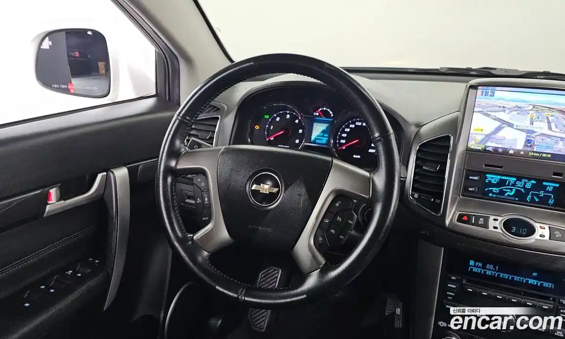 Chevrolet Captiva 2015 2.0 Автомат в Москве № 1190273, фото 13