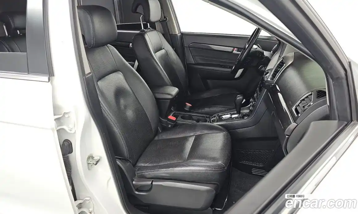 Chevrolet Captiva 2015 2.0 Автомат в Москве № 1190273, фото 10