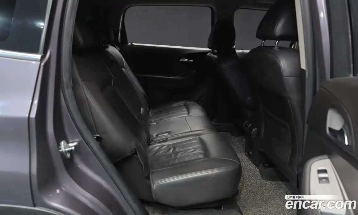 Chevrolet Orlando 2012 2.0 Автомат в Москве № 1190316, фото 12