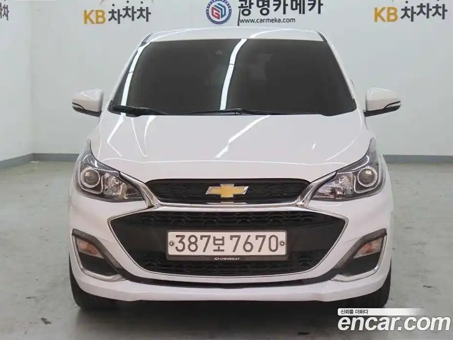 Chevrolet Spark 2020 1.0 Автомат в Москве № 1190336, фото 1