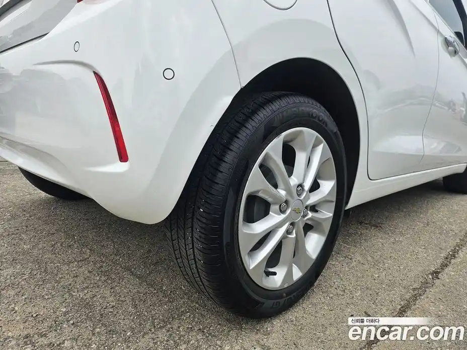 Chevrolet Spark 2022 1.0 Автомат в Москве № 1190385, фото 5