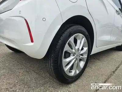 Chevrolet Spark 2022 1.0 Автомат в Москве № 1190385, миниатюра 5