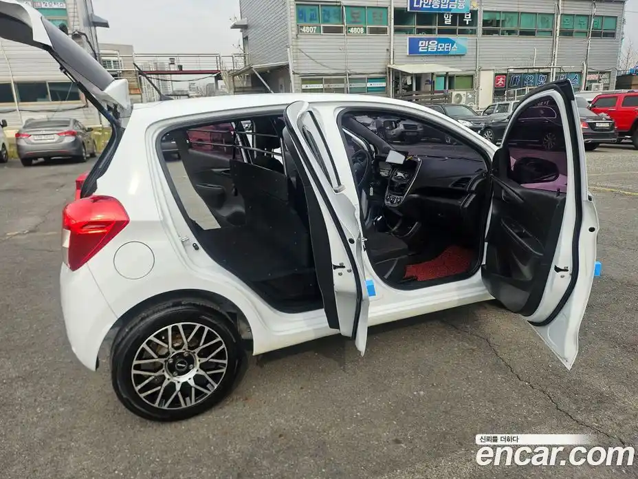 Chevrolet Spark 2017 1.0 Автомат в Москве № 1190446, фото 11