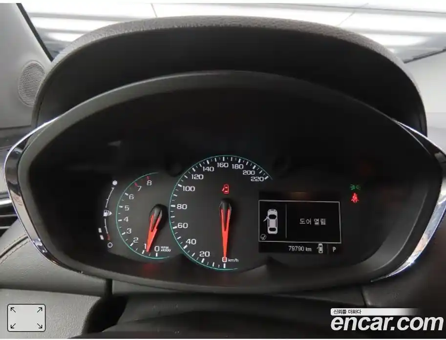 Chevrolet Trax 2017 1.4 Автомат в Москве № 1190456, фото 11