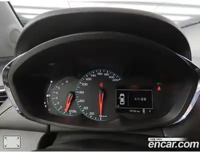 Chevrolet Trax 2017 1.4 Автомат в Москве № 1190456, миниатюра 11