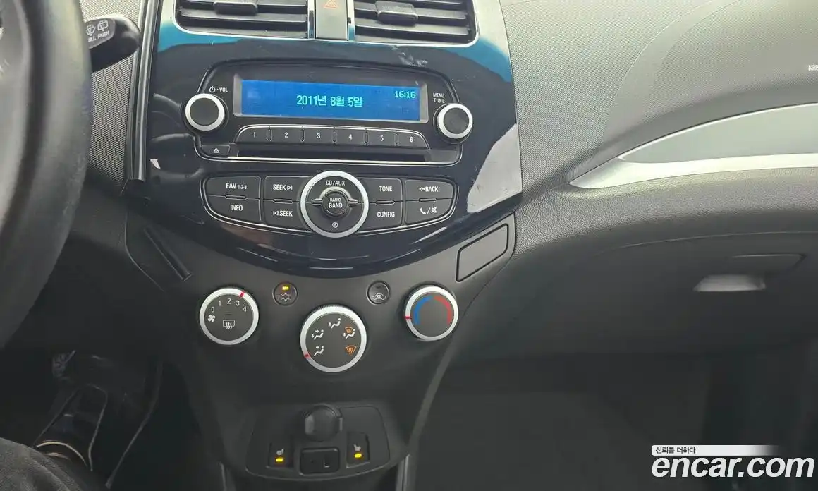 Chevrolet Spark 2014 1.0 Автомат в Москве № 1190556, фото 13