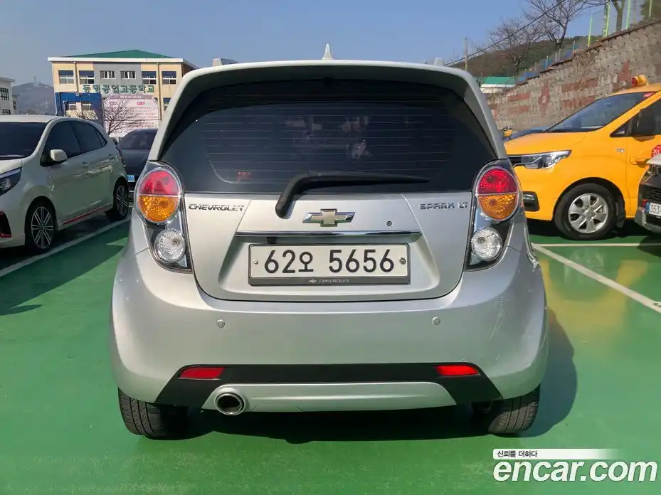 Chevrolet Spark 2011 1.0 Автомат в Москве № 1190561, фото 4