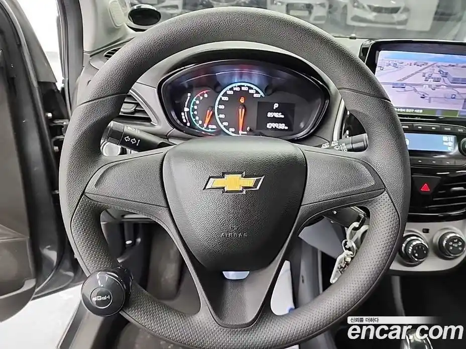 Chevrolet Spark 2018 1.0 Автомат в Москве № 1190567, фото 9