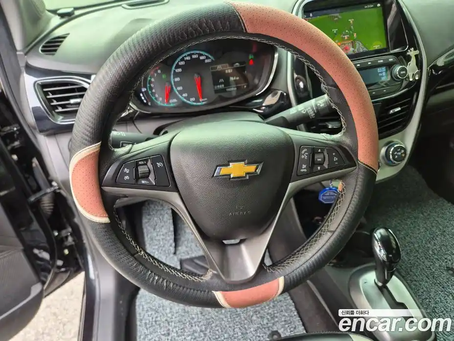 Chevrolet Spark 2016 1.0 Автомат в Москве № 1190582, фото 15