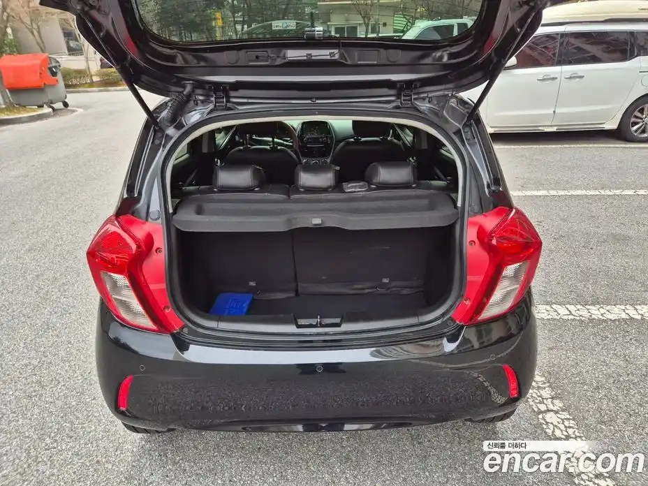 Chevrolet Spark 2016 1.0 Автомат в Москве № 1190582, фото 16