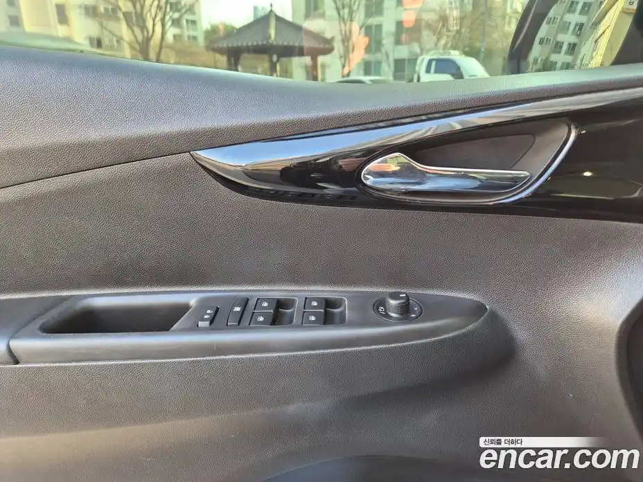 Chevrolet Spark 2016 1.0 Автомат в Москве № 1190582, фото 17