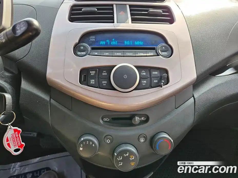 Chevrolet Spark 2012 1.0 Автомат в Москве № 1190588, фото 14