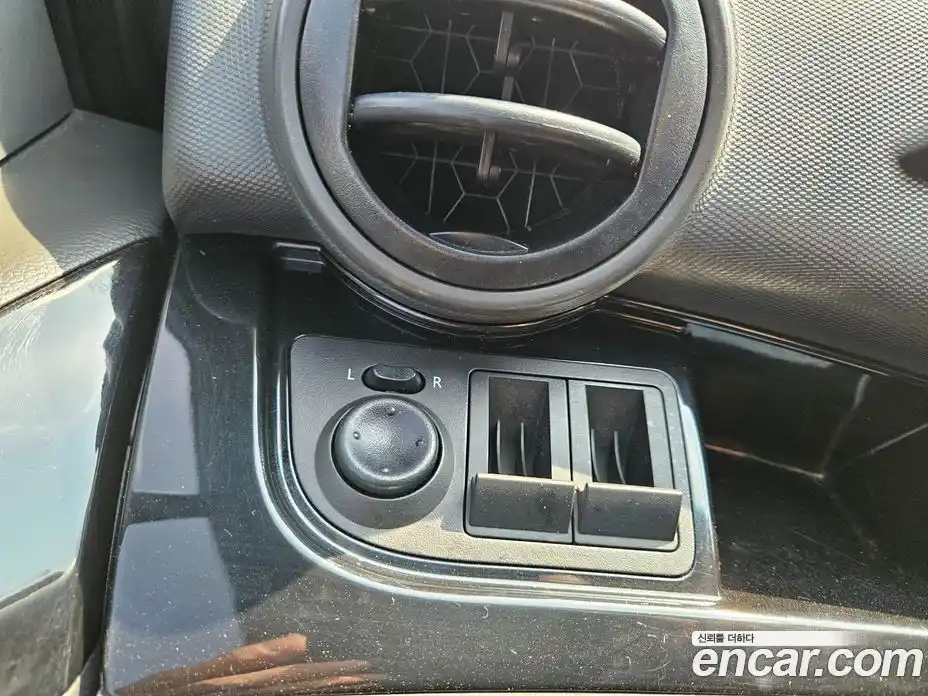 Chevrolet Spark 2012 1.0 Автомат в Москве № 1190588, фото 15