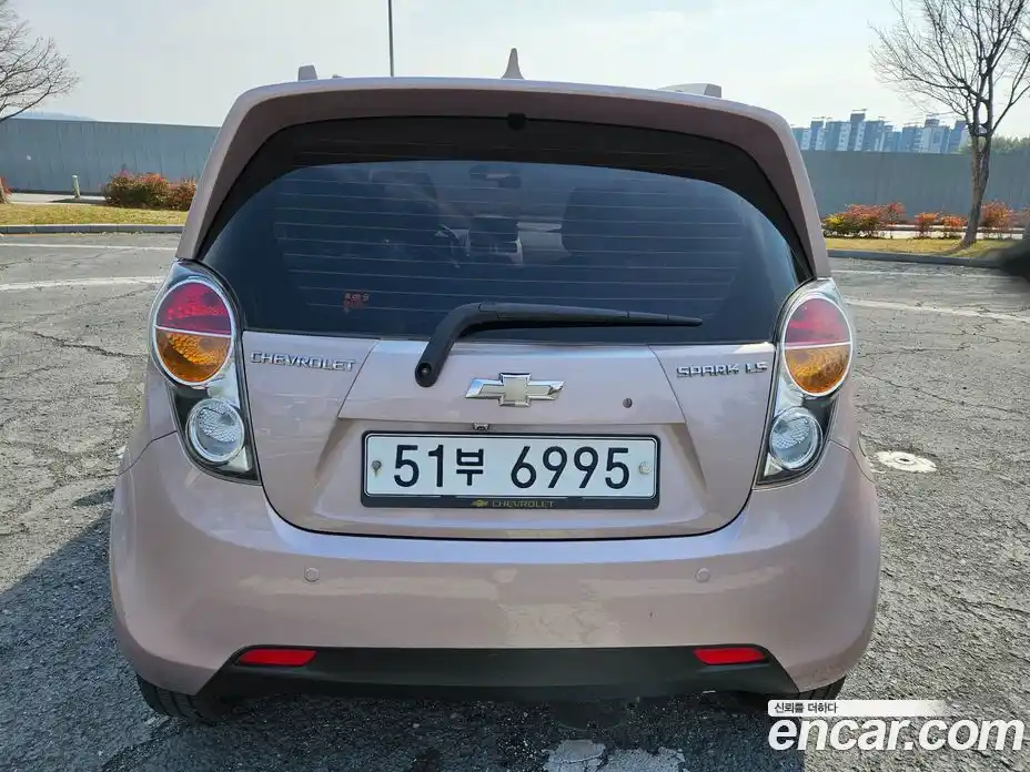 Chevrolet Spark 2012 1.0 Автомат в Москве № 1190588, фото 4