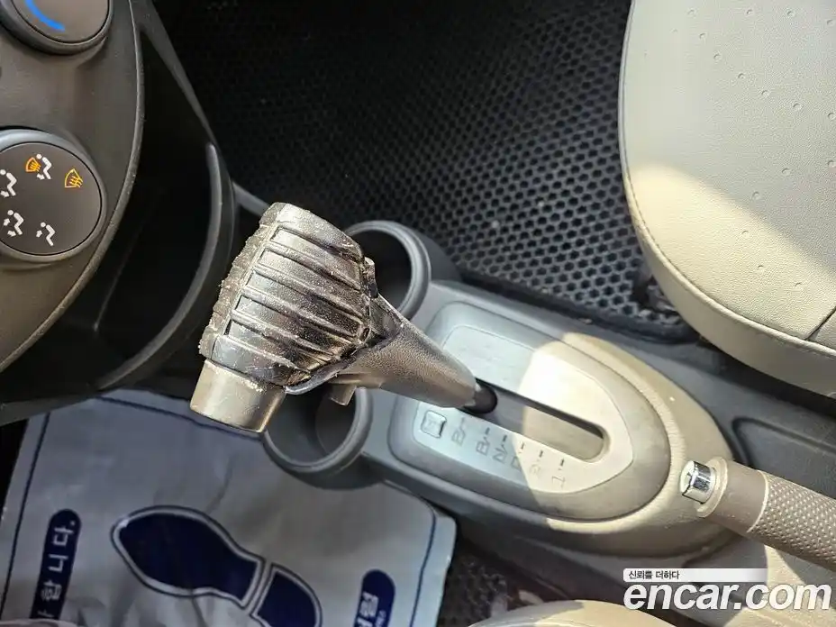 Chevrolet Spark 2012 1.0 Автомат в Москве № 1190588, фото 9