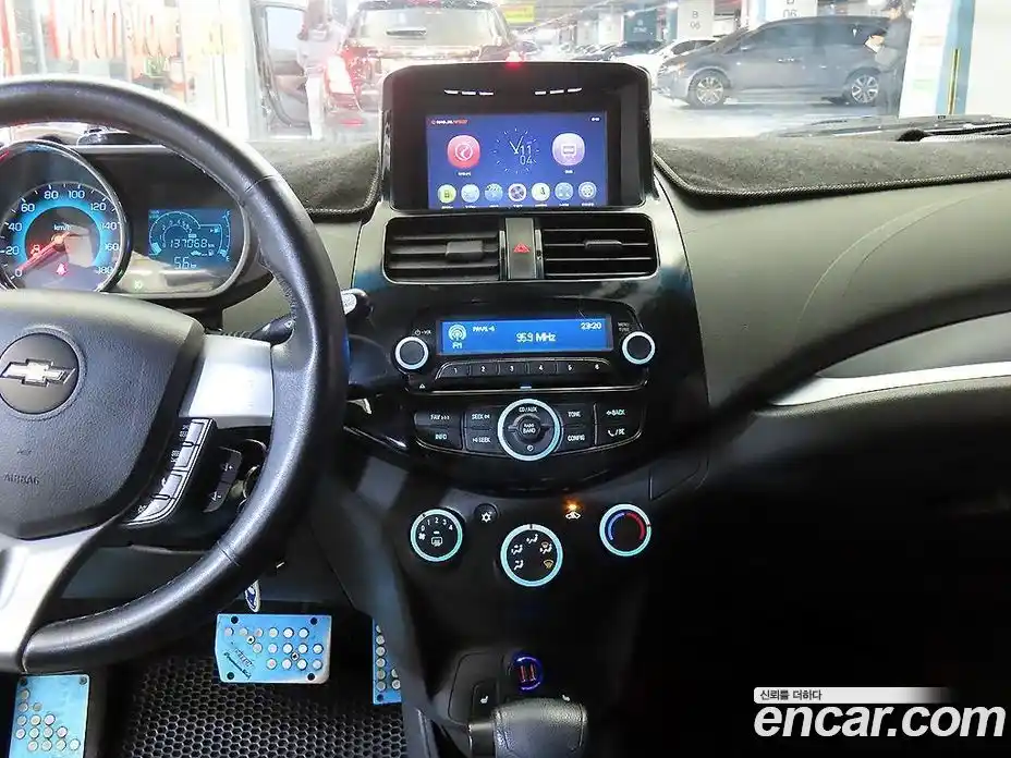 Chevrolet Spark 2013 1.0 Автомат в Москве № 1190643, фото 11