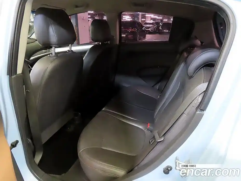 Chevrolet Spark 2013 1.0 Автомат в Москве № 1190643, фото 7