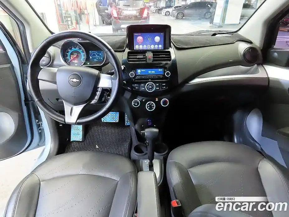 Chevrolet Spark 2013 1.0 Автомат в Москве № 1190643, фото 10