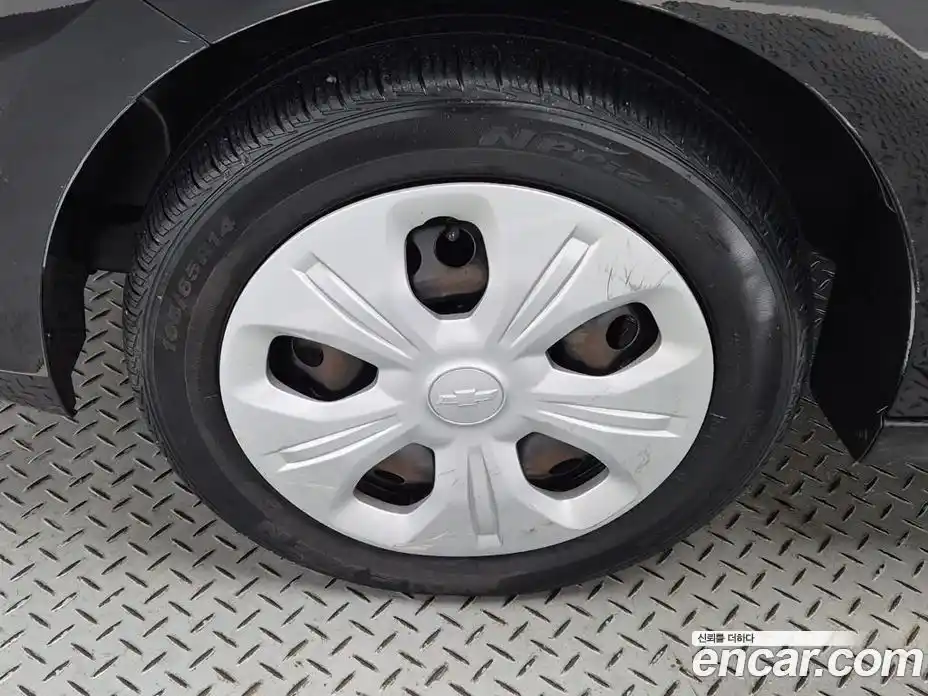 Chevrolet Spark 2016 1.0 Автомат в Москве № 1190652, фото 16