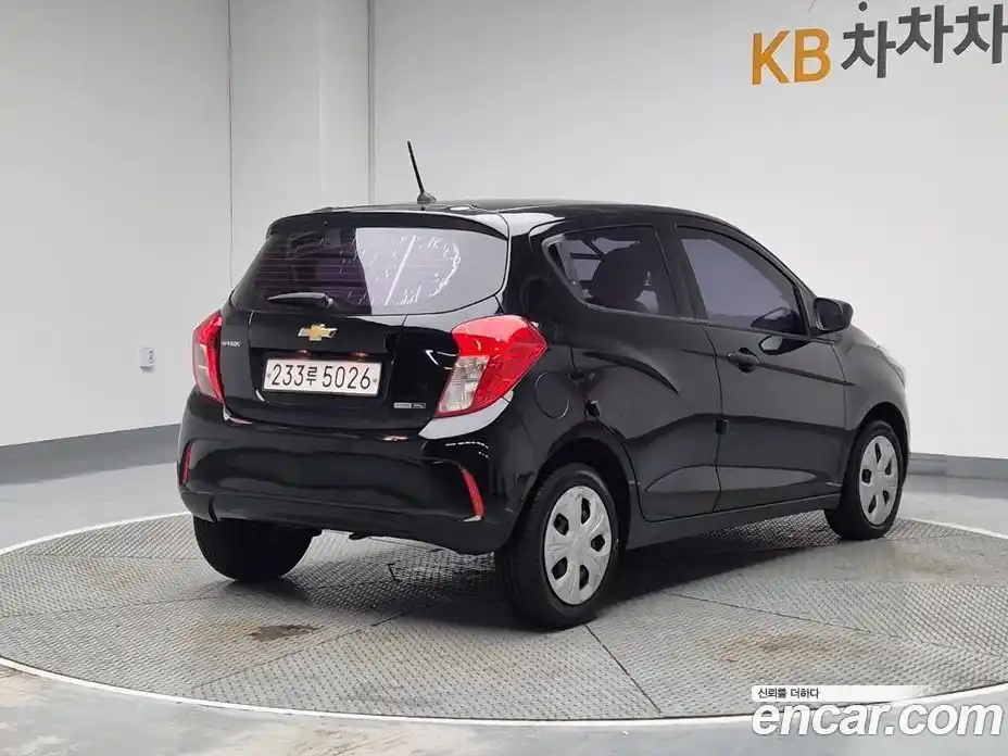 Chevrolet Spark 2016 1.0 Автомат в Москве № 1190652, фото 3