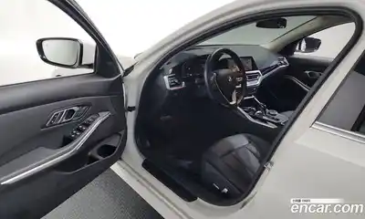 BMW 3-Series 2019 2.0 гидро в Москве № 1190658, миниатюра 10