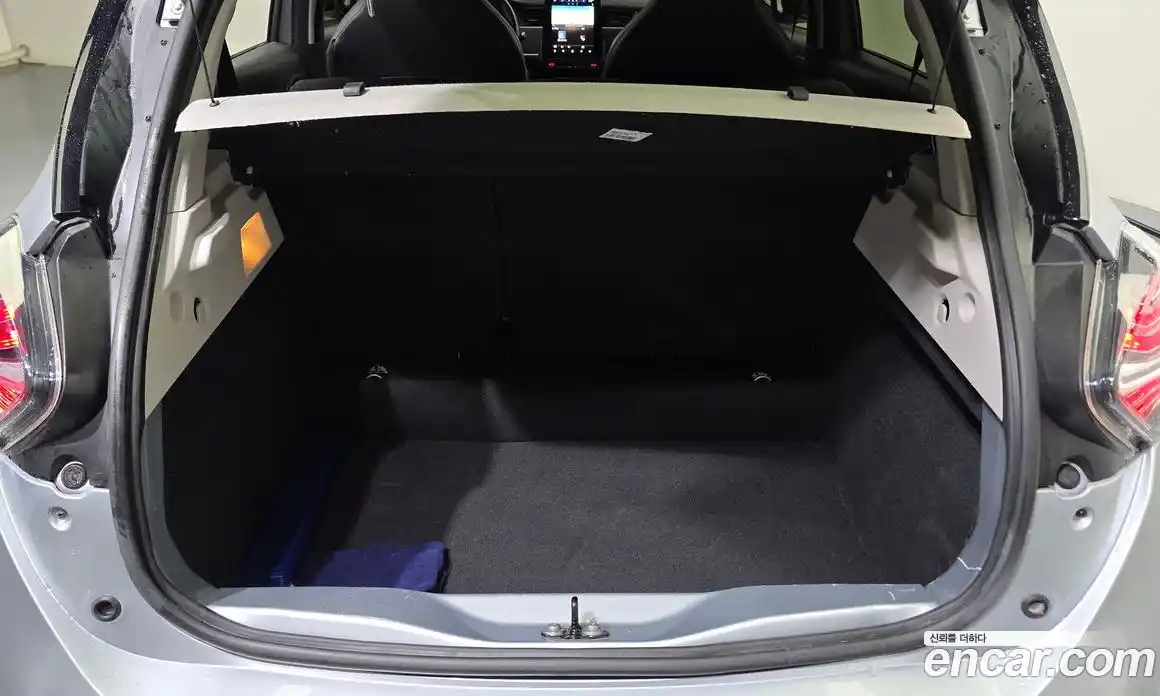Renault Zoe 2021 0.2 гидро в Москве № 1190745, фото 20