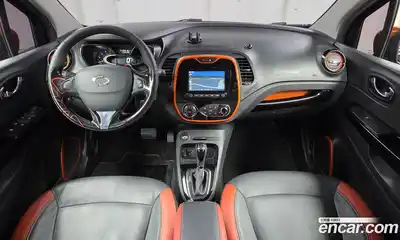 Renault QM3 2015 1.5 гидро в Москве № 1190770, миниатюра 7