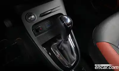 Renault QM3 2015 1.5 гидро в Москве № 1190770, миниатюра 9