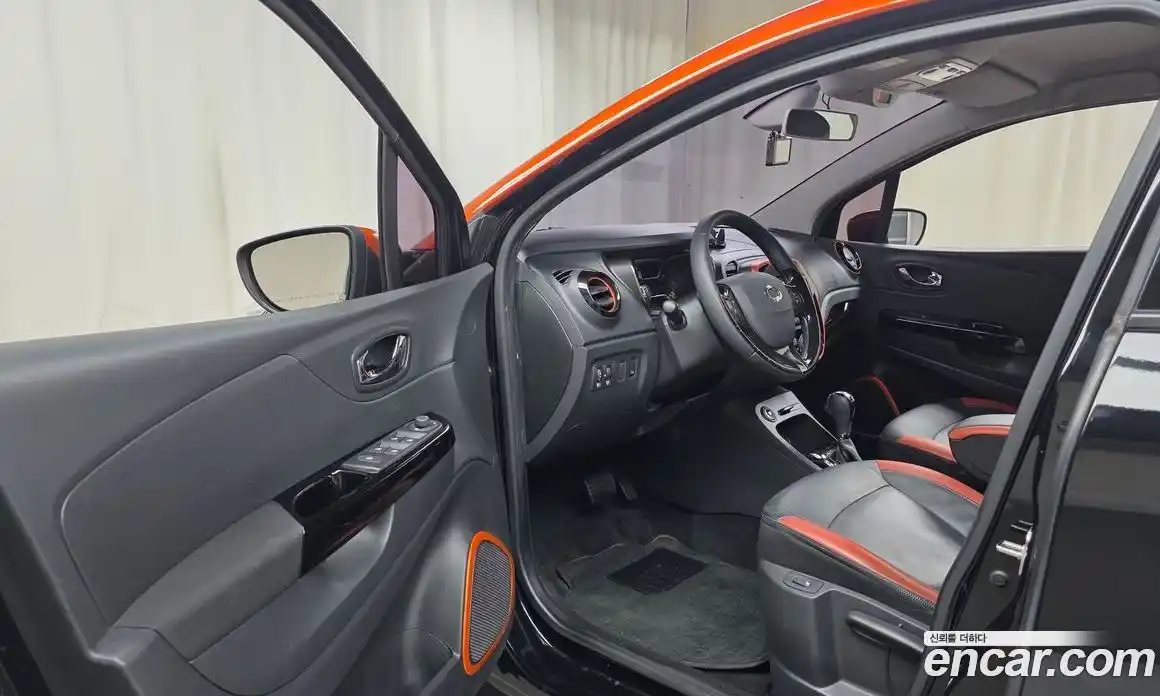 Renault QM3 2015 1.5 гидро в Москве № 1190770, фото 10
