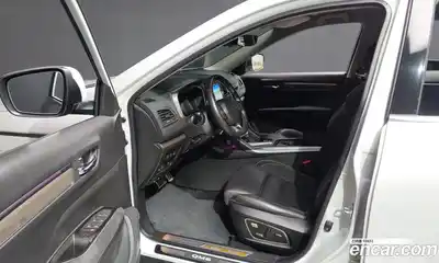 Renault QM6 2022 2.0 гидро в Москве № 1190831, миниатюра 10