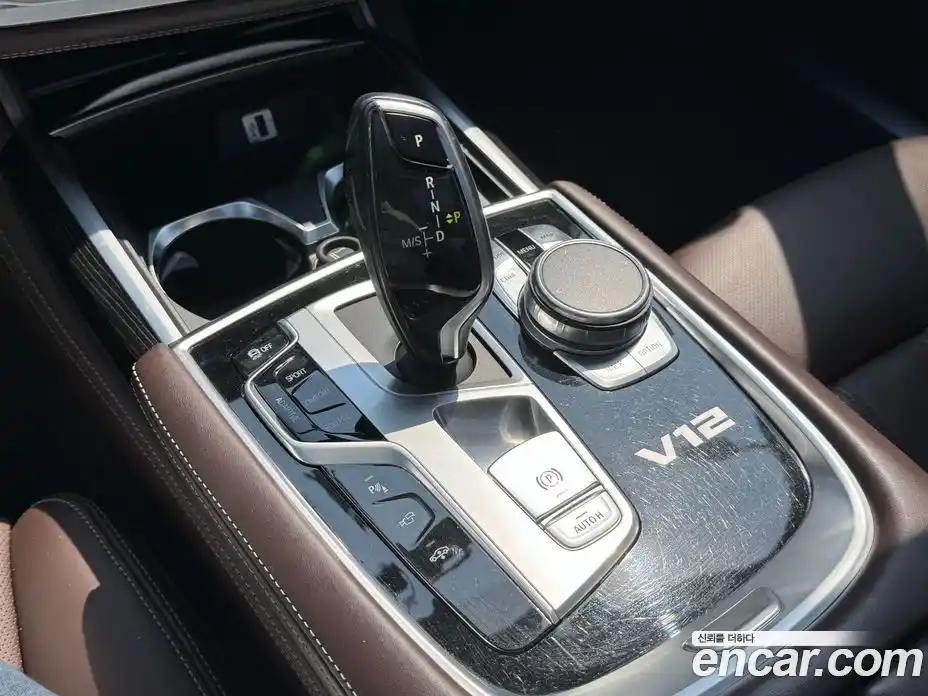 BMW 7-Series 2017 6.6 гидро в Москве № 1190864, фото 17