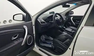 Renault SM3 2010 2.0 гидро в Москве № 1190868, миниатюра 10