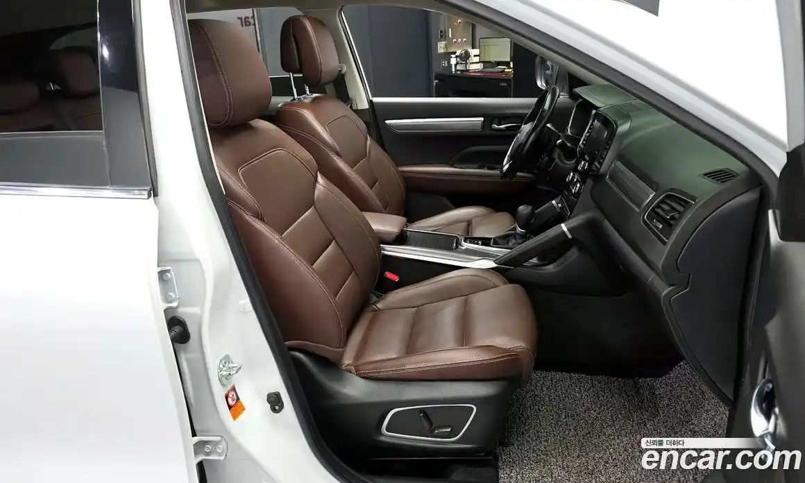 Renault QM6 2019 2.0 гидро в Москве № 1190947, фото 11
