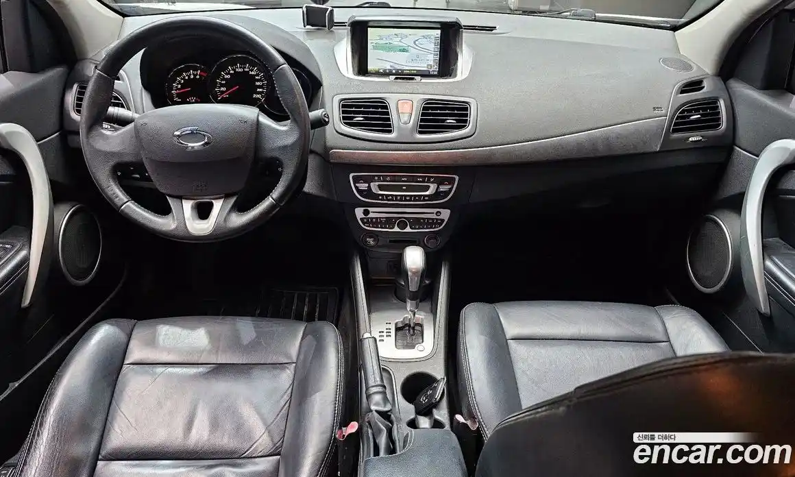 Renault SM3 2009 1.6 гидро в Москве № 1191056, фото 7