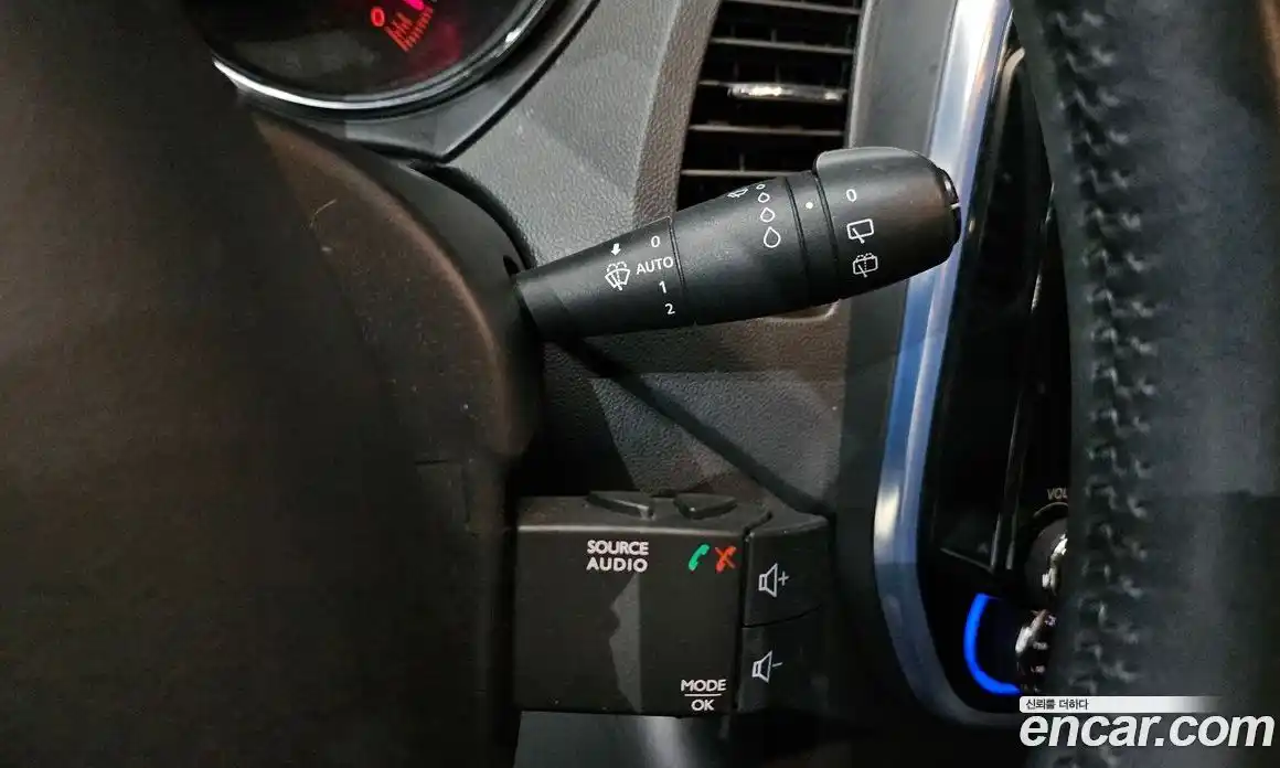 Renault QM3 2017 1.5 гидро в Москве № 1191129, фото 16