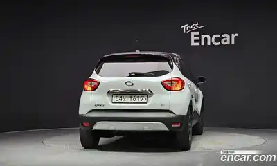 Renault QM3 2017 1.5 гидро в Москве № 1191129, миниатюра 4