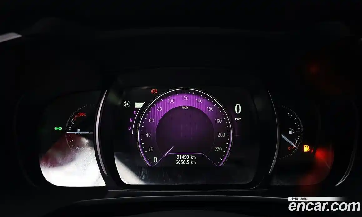 Renault QM6 2018 2.0 гидро в Москве № 1191142, фото 8