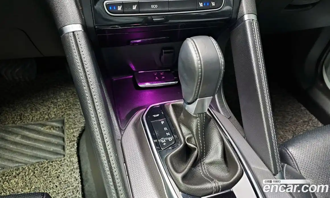 Renault QM6 2018 2.0 гидро в Москве № 1191142, фото 9
