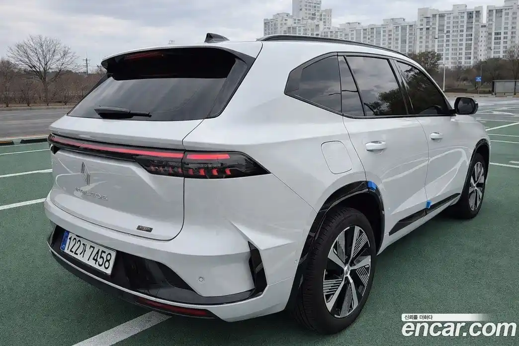 Renault Grand Koleos 2024 1.5 гидро в Москве № 1191736, фото 6