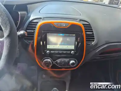 Renault QM3 2015 1.5 гидро в Москве № 1191880, миниатюра 12