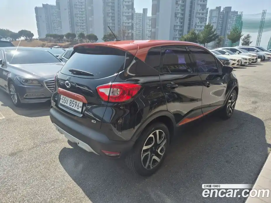 Renault QM3 2015 1.5 гидро в Москве № 1191880, фото 4