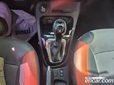 Renault QM3 2015 1.5 гидро в Москве № 1191880, миниатюра 8