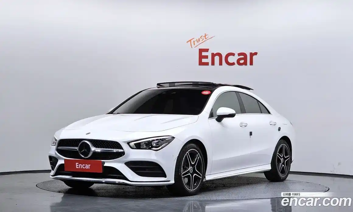 Mercedes-Benz CLA-Class 2022 2.0 Автомат в Москве № 1193849, фото 1