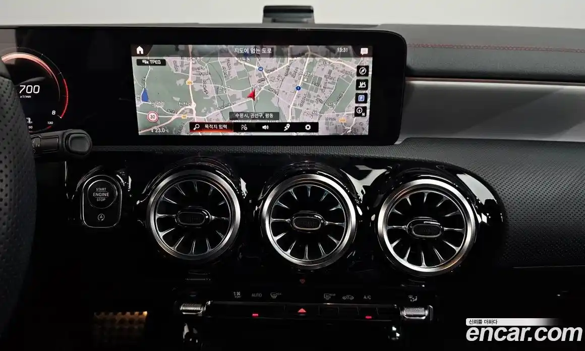 Mercedes-Benz CLA-Class 2022 2.0 Автомат в Москве № 1193849, фото 15