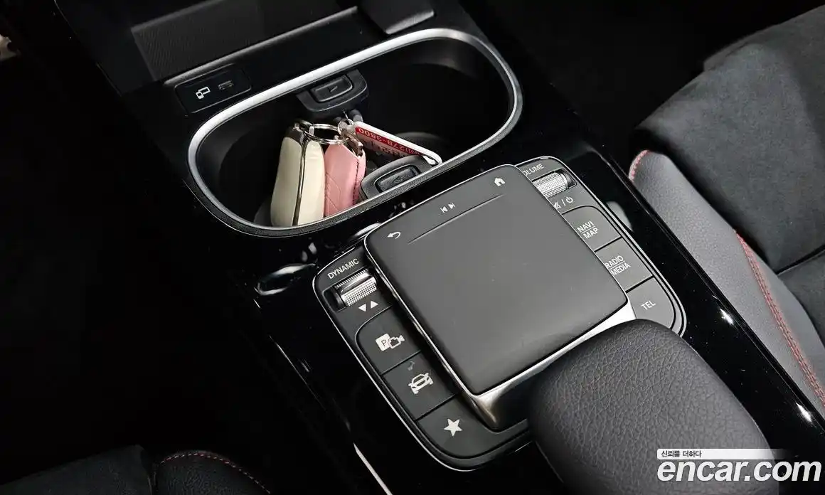 Mercedes-Benz CLA-Class 2022 2.0 Автомат в Москве № 1193849, фото 18